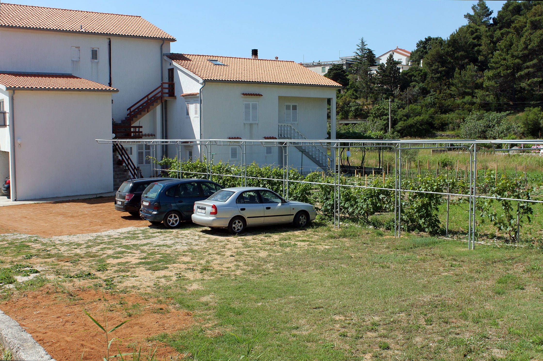 Enosobni apartma S teraso in pogledom na morje Rab  A-a