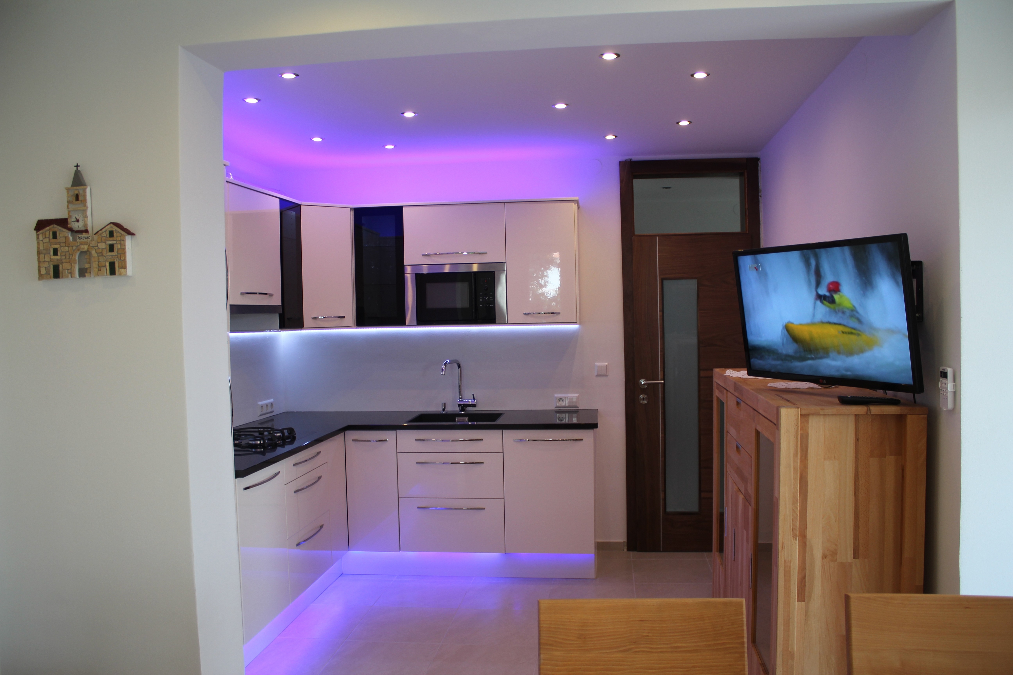 Trosoben apartma S teraso Pirovac, Šibenik  A-a