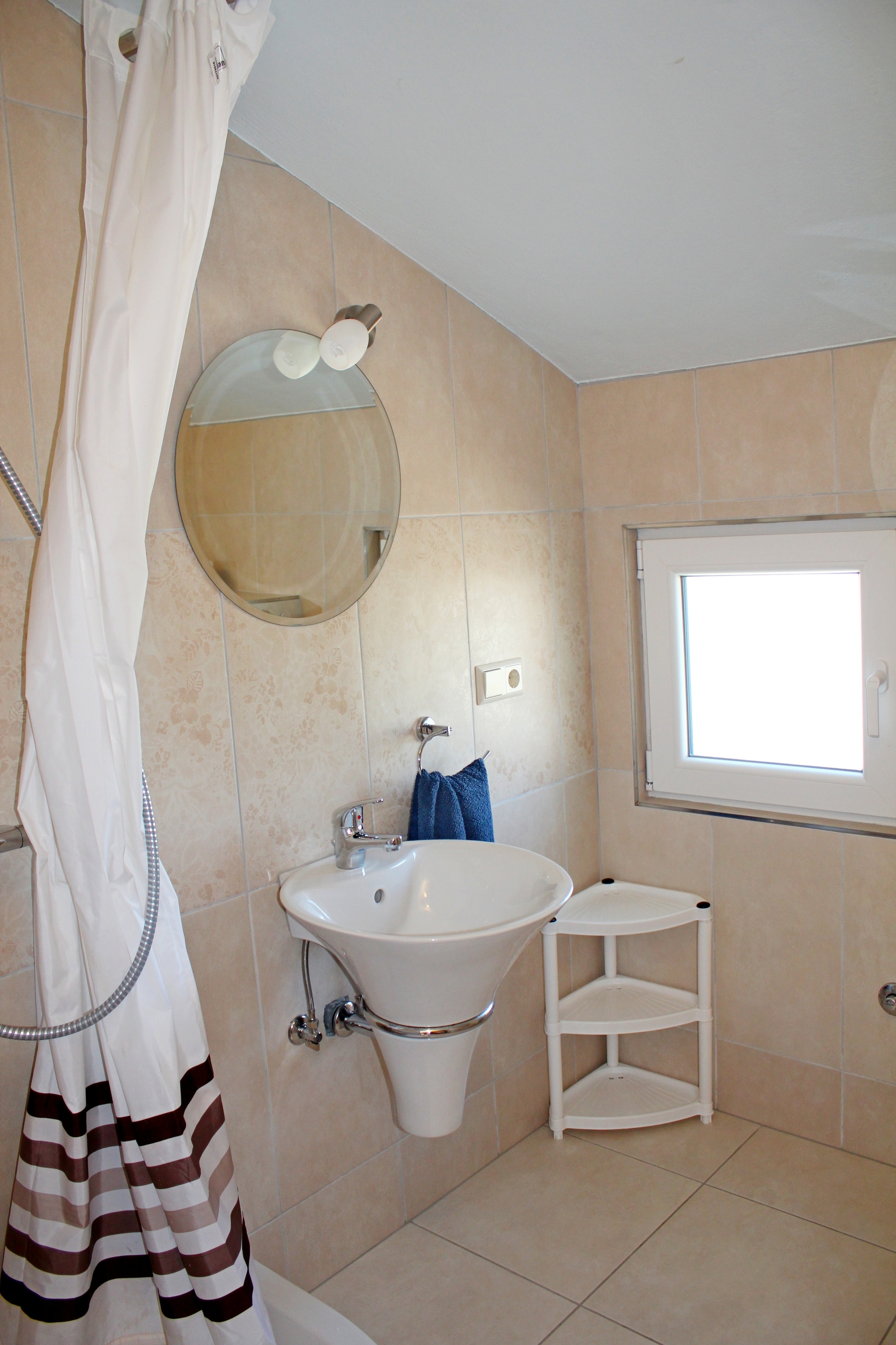 Studio apartman s terasom i pogledom na more Pirovac, Šibenik  AS-a