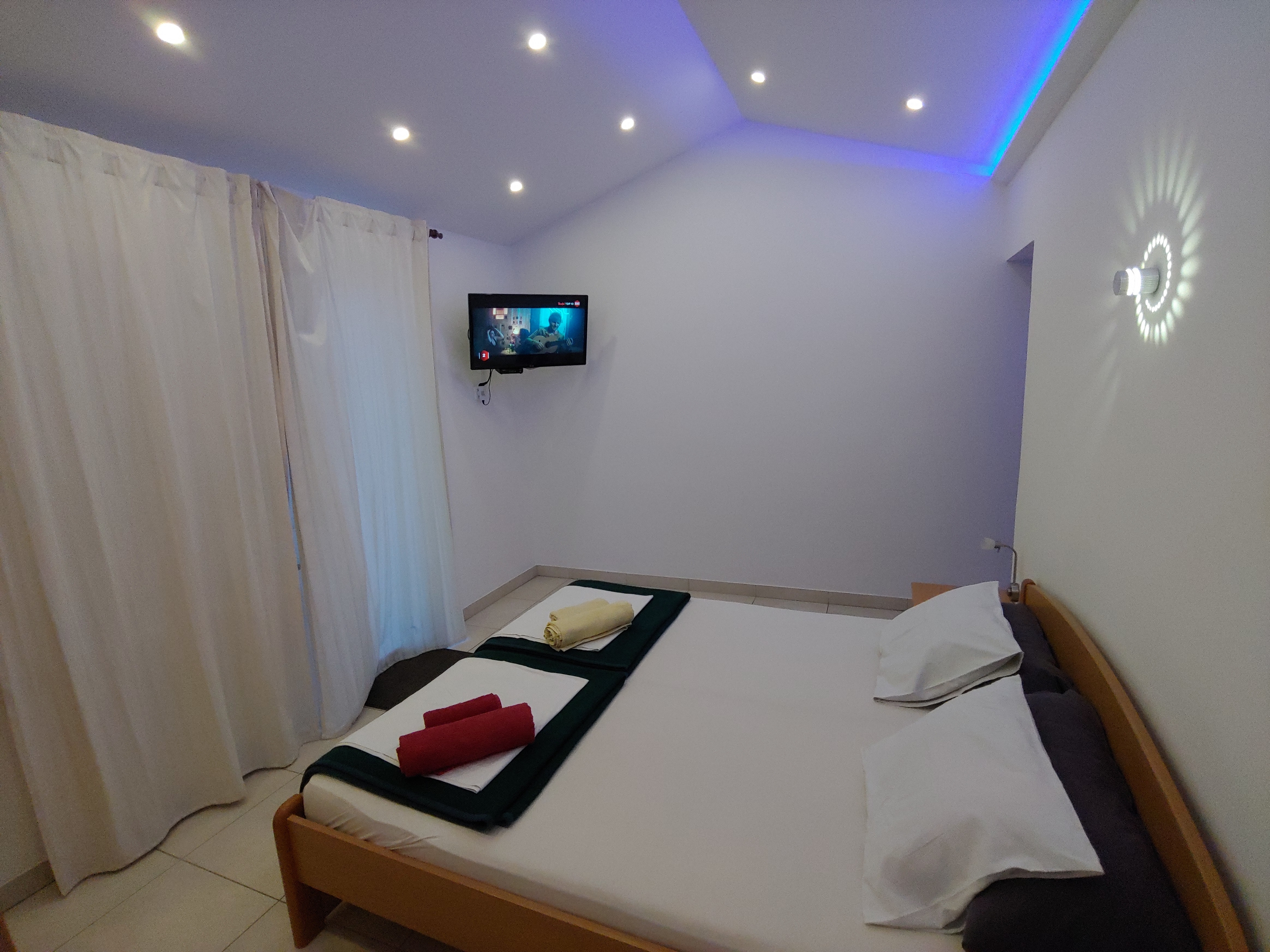 Studio apartman s terasom i pogledom na more Pirovac, Šibenik  AS-a