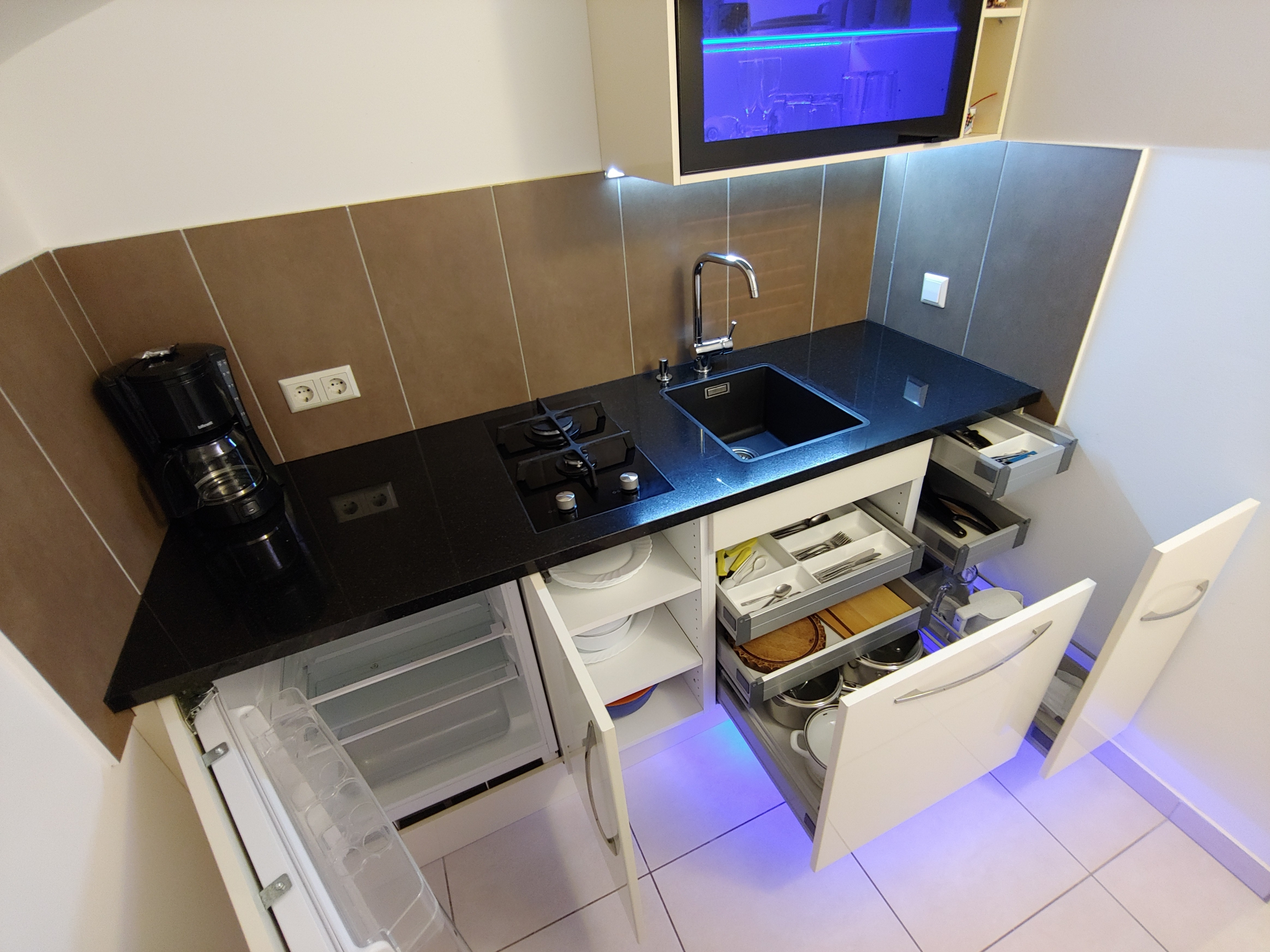 Studio apartman s terasom i pogledom na more Pirovac, Šibenik  AS-a