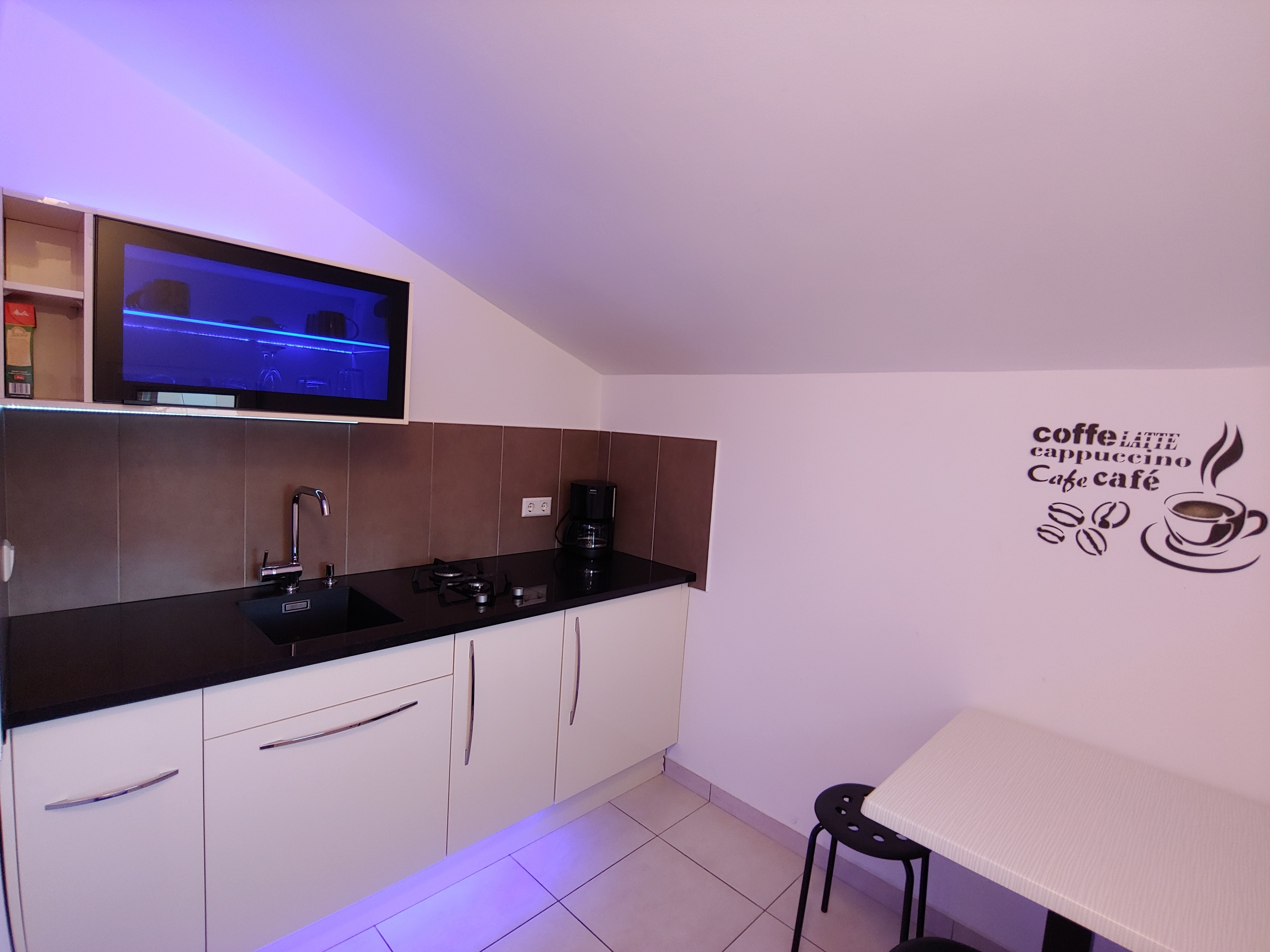 Studio apartman s terasom i pogledom na more Pirovac, Šibenik  AS-b