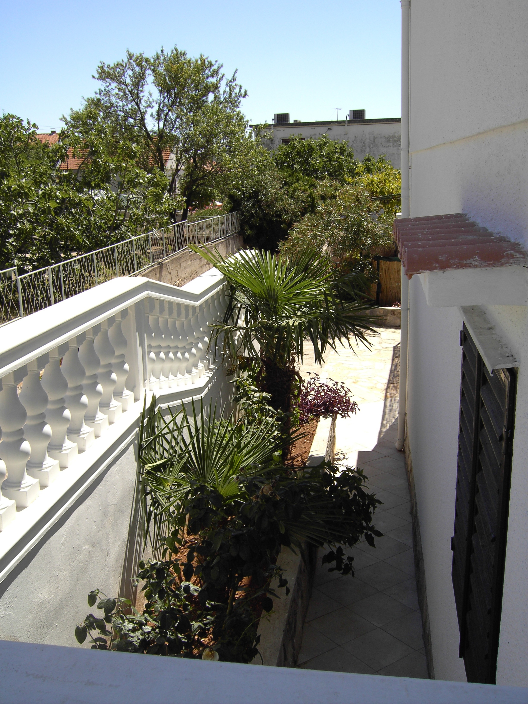 Studio apartman s terasom i pogledom na more Pirovac, Šibenik  AS-b