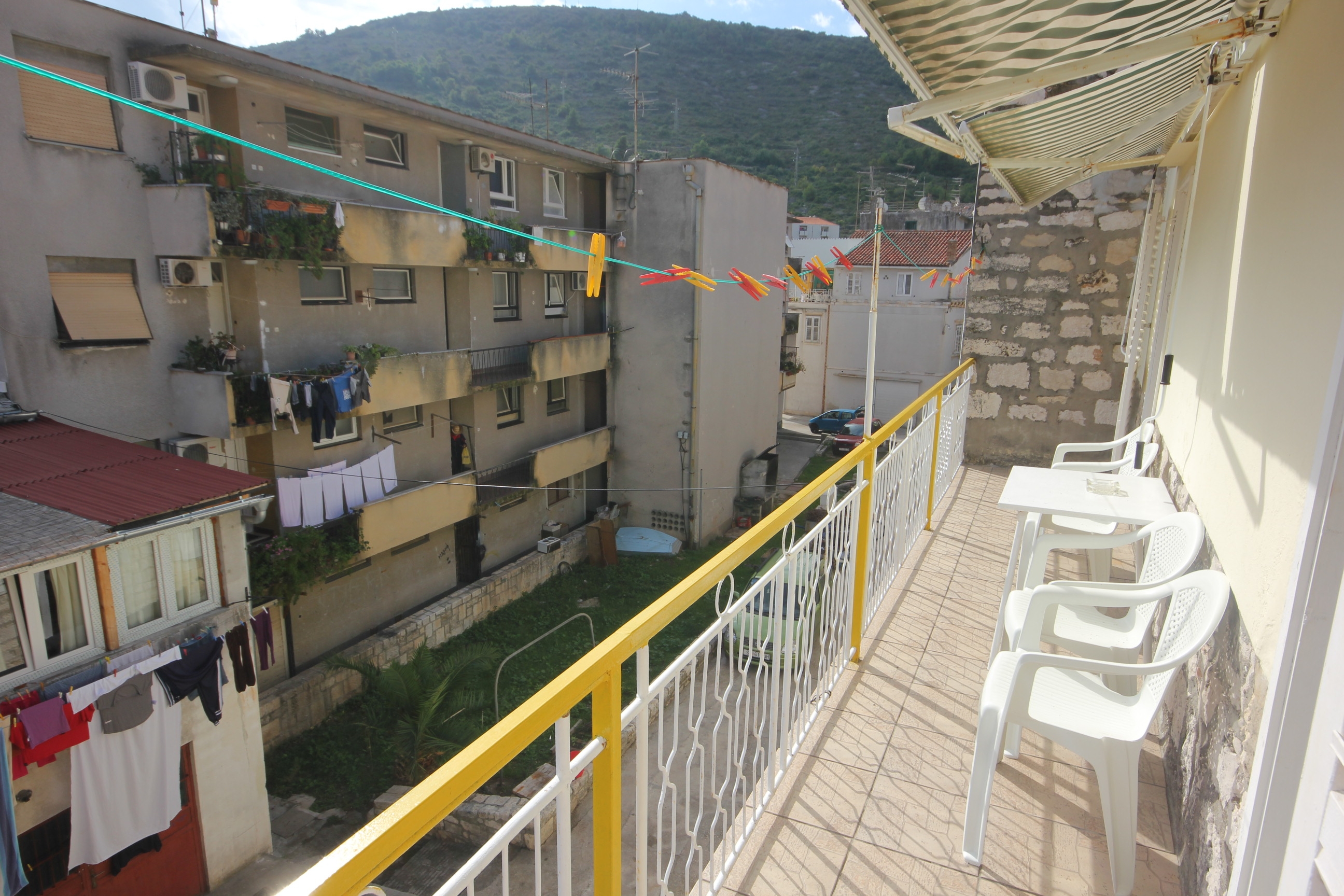 Three bedroom apartment with terrace Vis  A-b