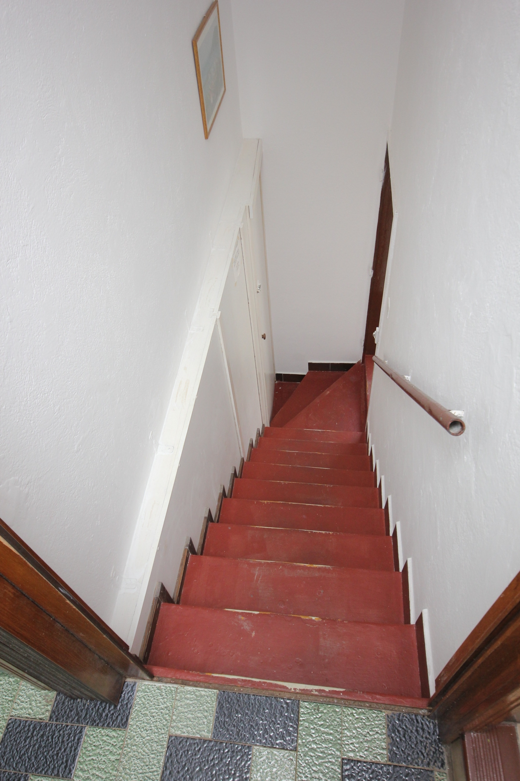 Three bedroom apartment with terrace Vis  A-b