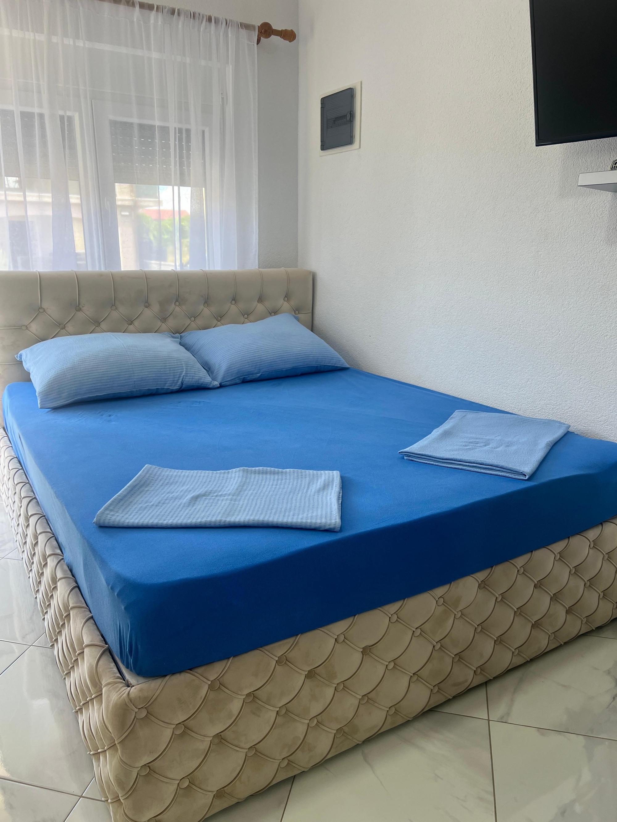 One bedroom apartment with terrace Vir (A-24777-a) One bedroom apartment with terrace Vir (A-24777-a)