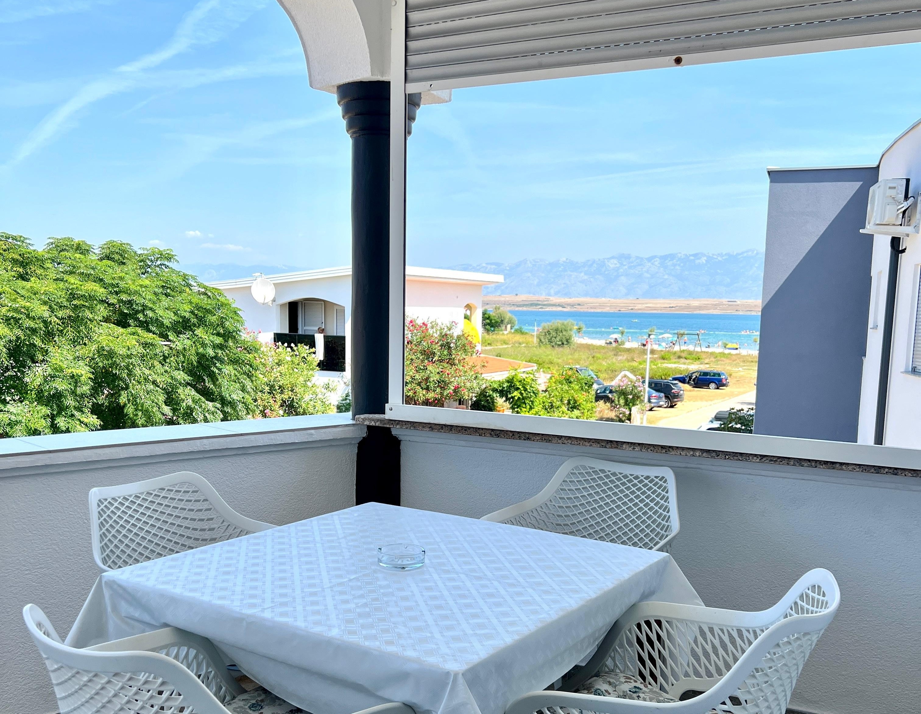 One bedroom apartment with terrace and sea view Vir (A-24777-c)