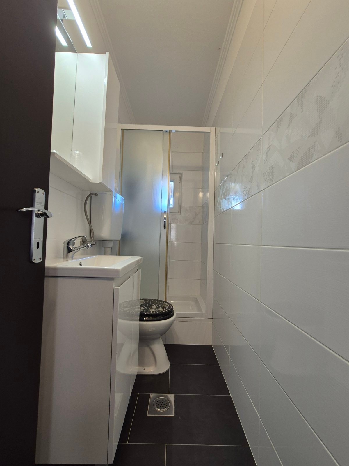 Jednosobni apartman s terasom Rab  A-a