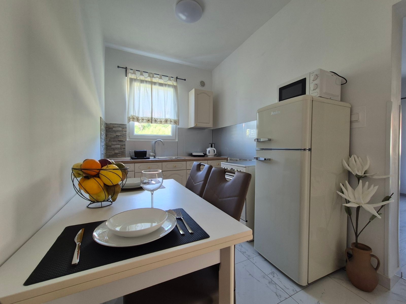 Jednosobni apartman s terasom Rab  A-a