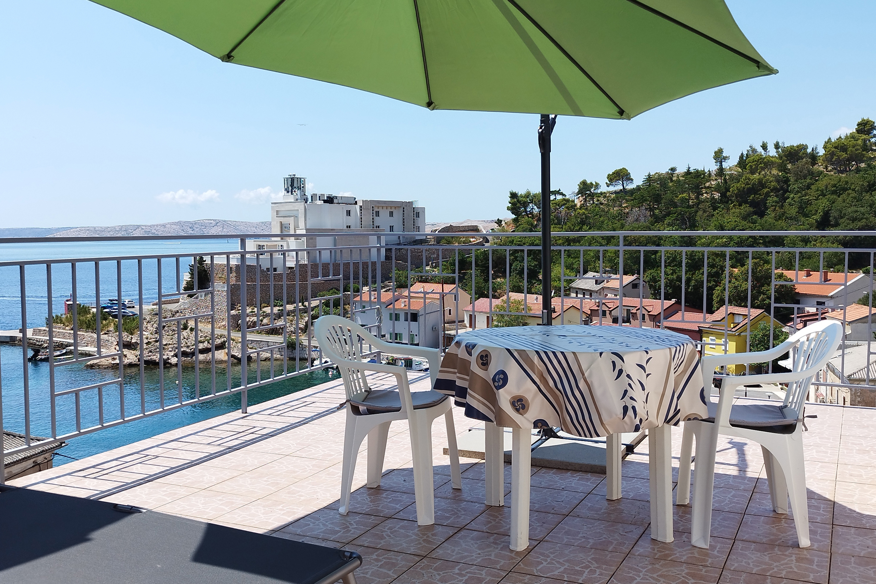 Studio flat with terrace and sea view Jablanac, Senj (AS-24793-a) Studio flat with terrace and sea view Jablanac, Senj (AS-24793-a)