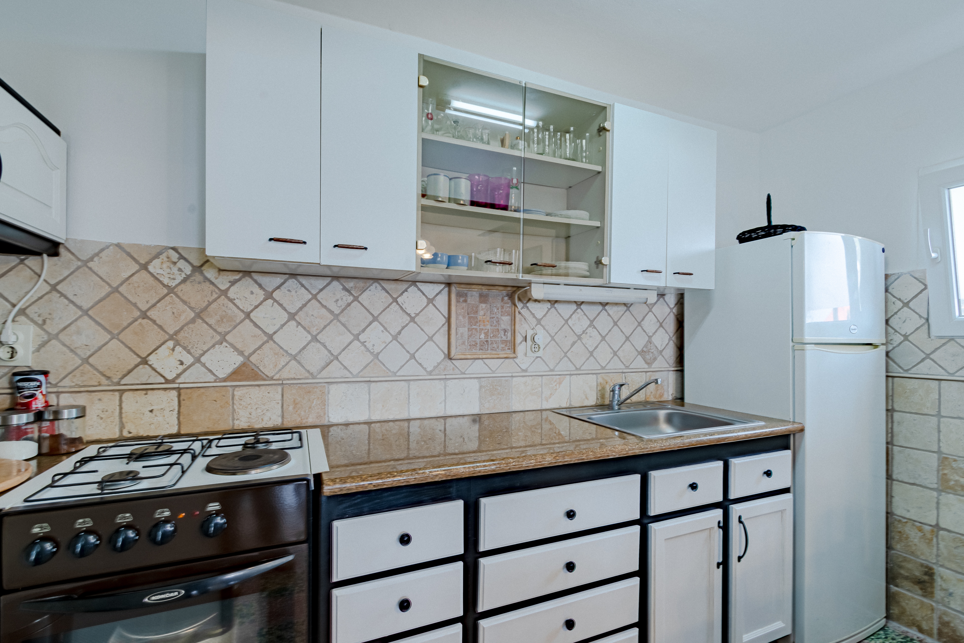 Two bedroom apartment near beach Prigradica, Korčula  A-a