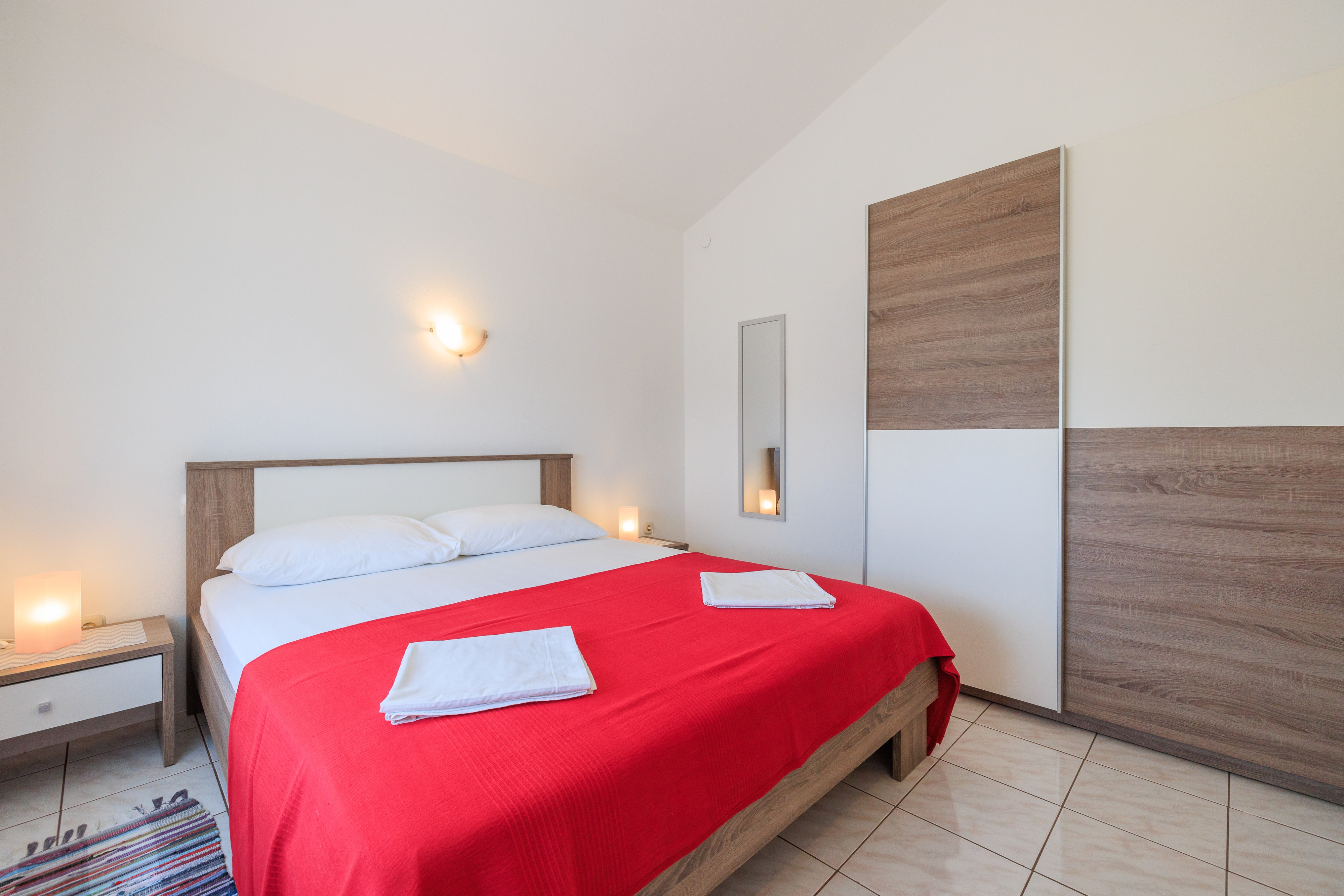 Jednosobni apartman s terasom i pogledom na more Krk  A-a