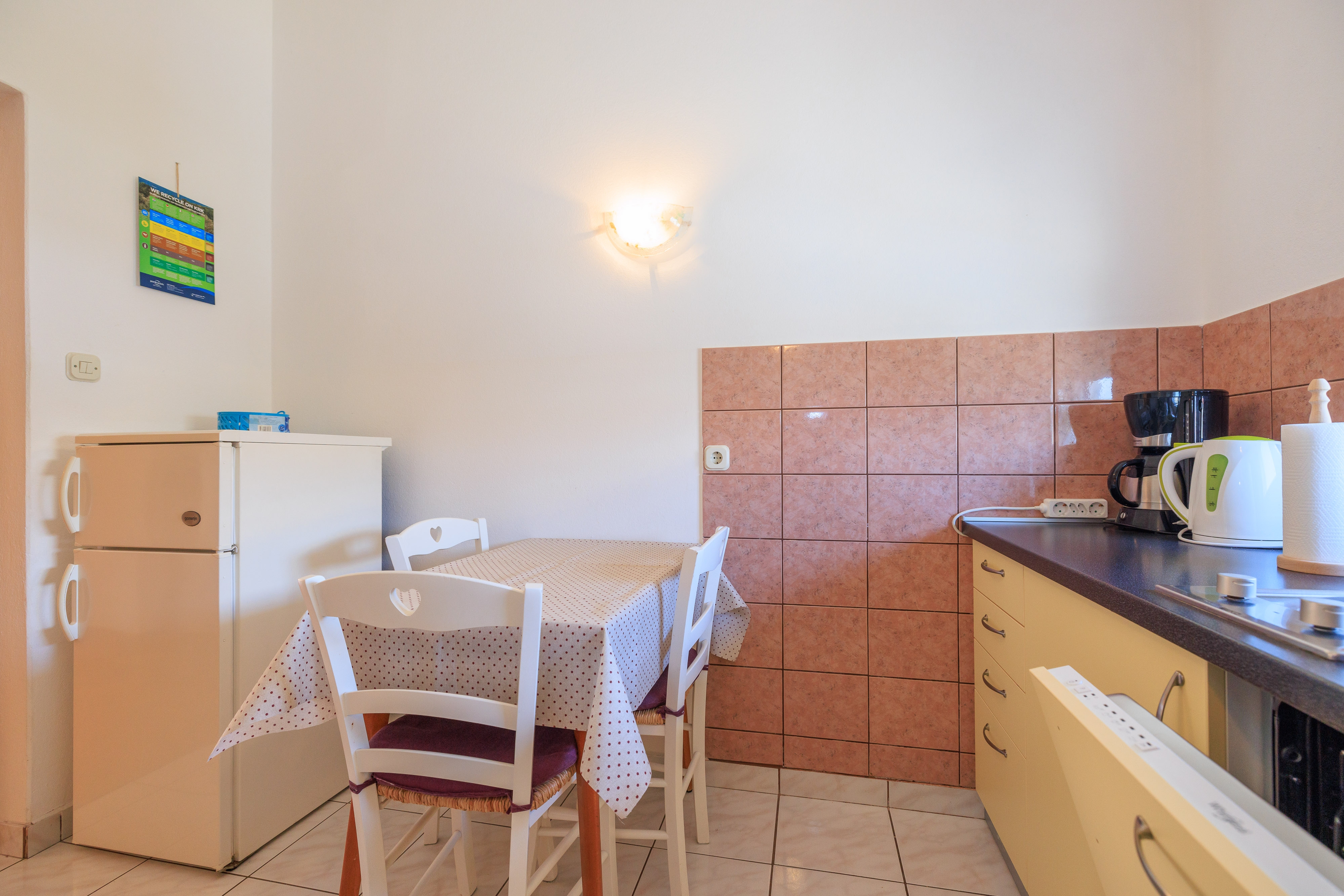 Jednosobni apartman s terasom i pogledom na more Krk  A-a