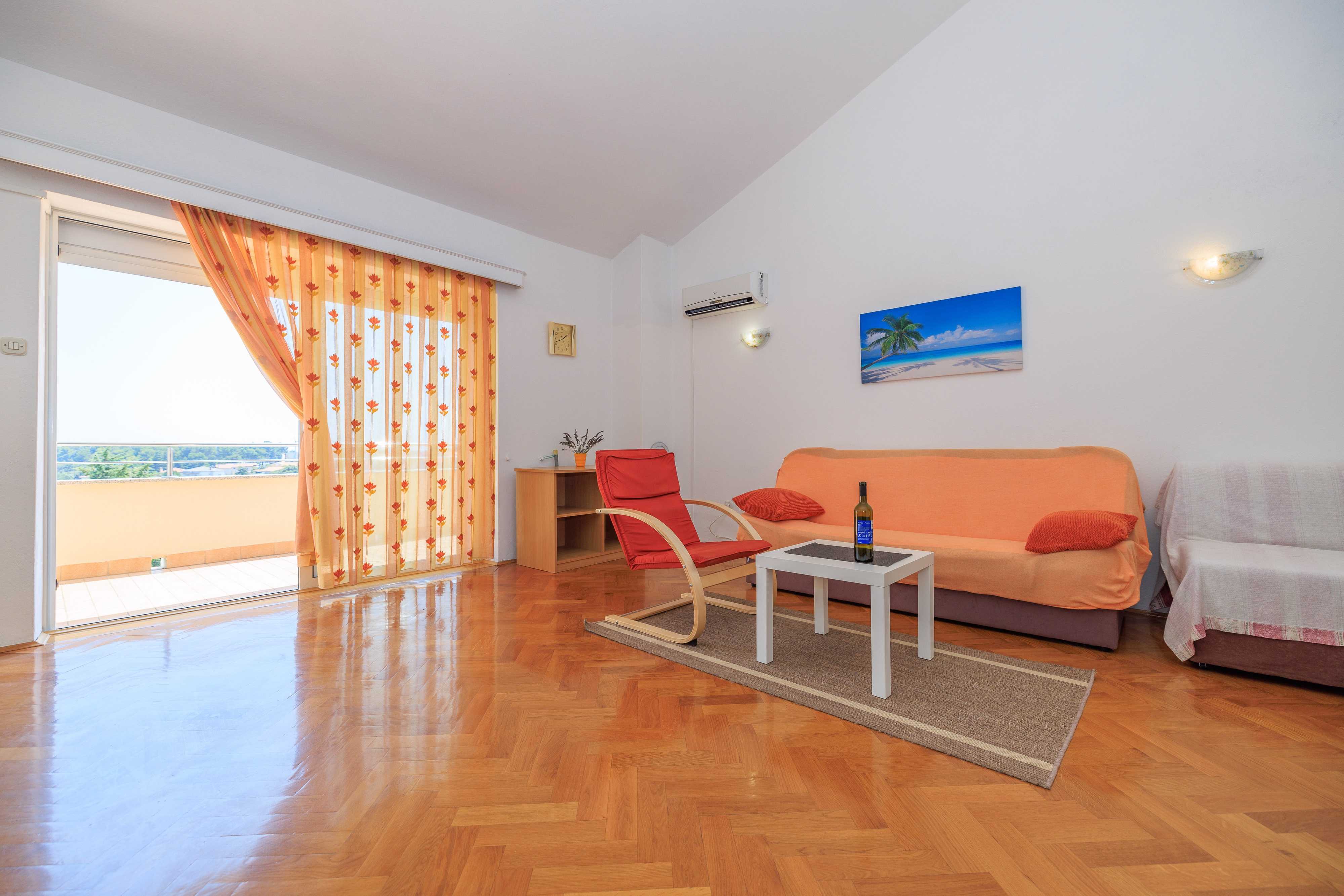 One bedroom apartment with terrace and sea view Krk (A-24809-a) One bedroom apartment with terrace and sea view Krk (A-24809-a)
