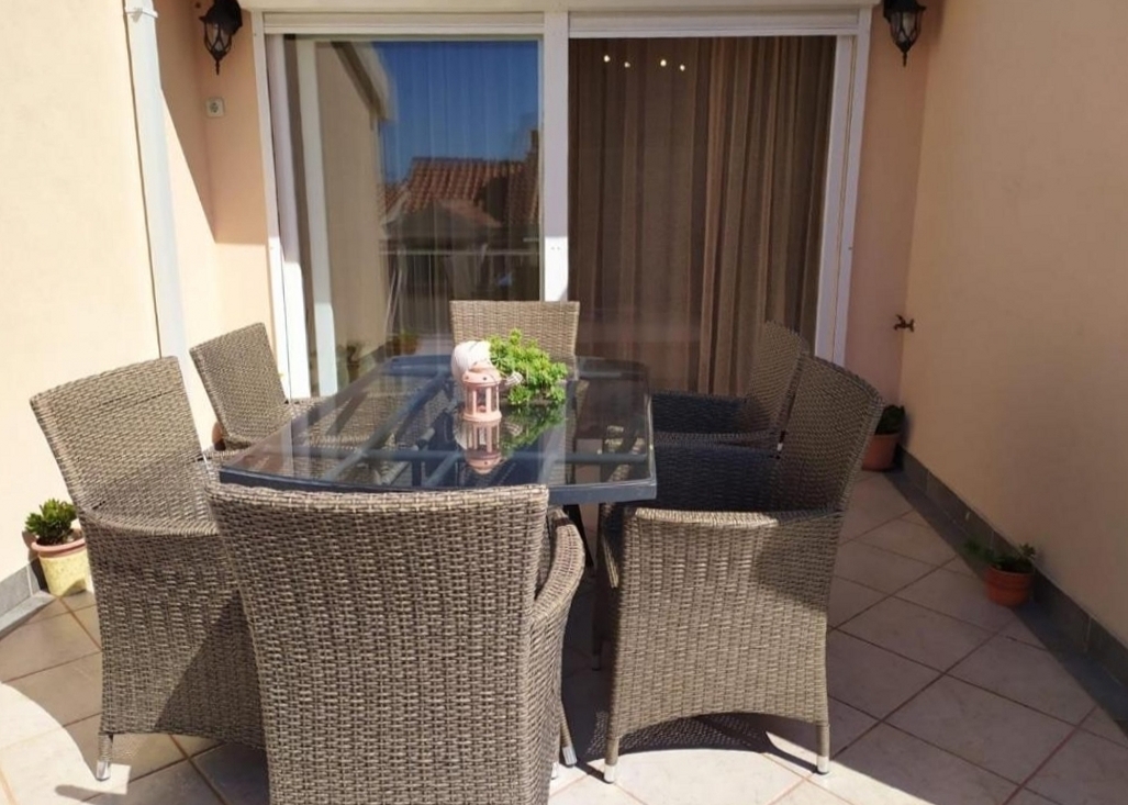 Dvosobni apartma S teraso Podgora, Makarska  A-a