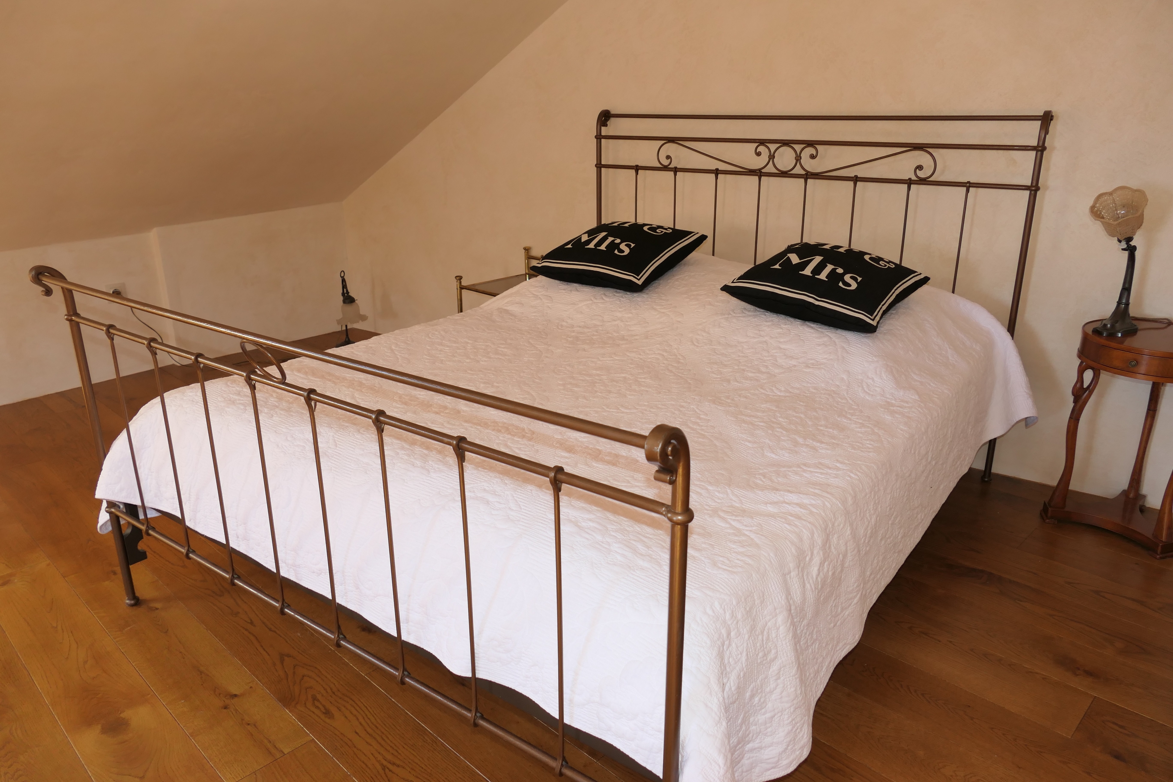 Štirisobna hiša Z balkonom Senj  K