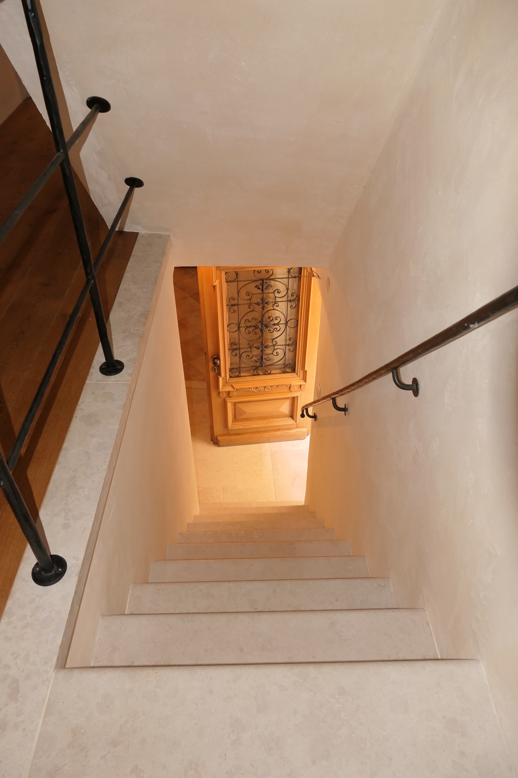 Štirisobna hiša Z balkonom Senj  K