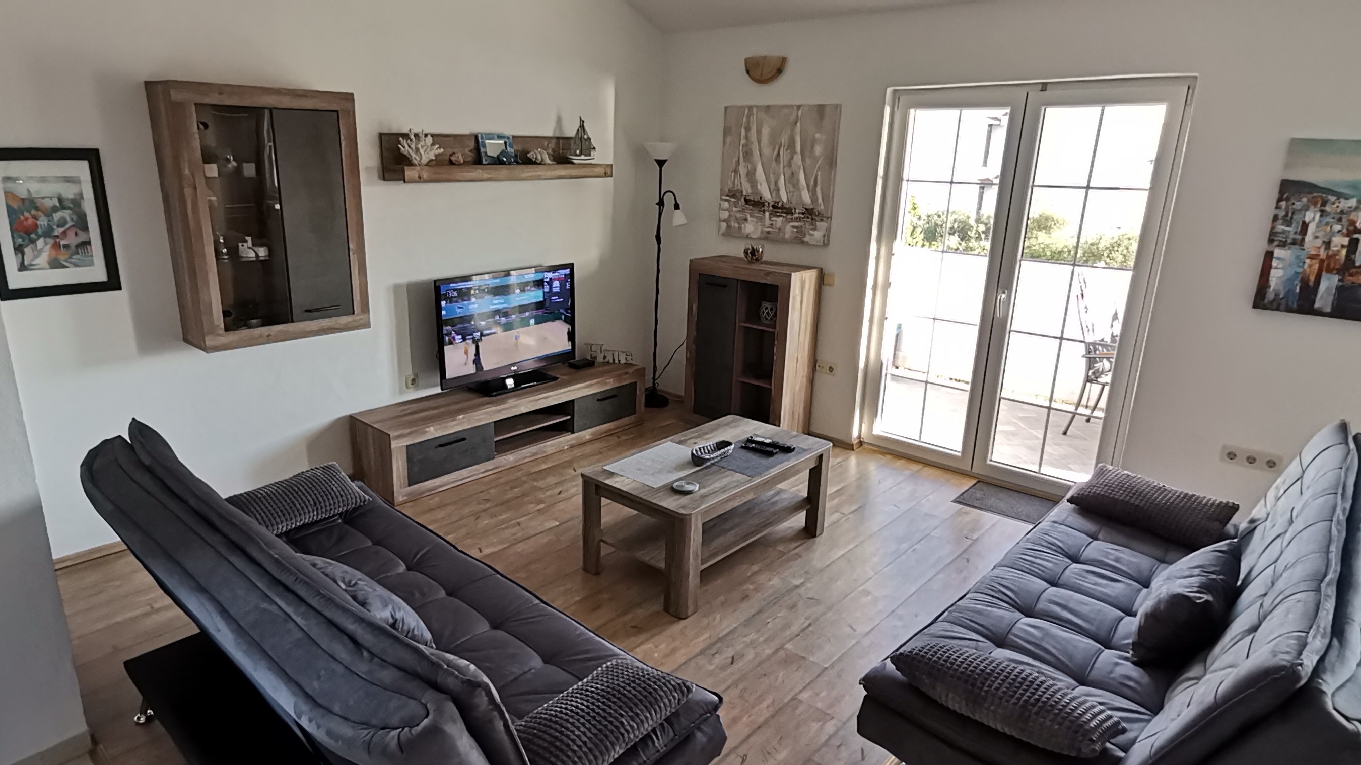 Two bedroom apartment with terrace and sea view Kampor, Rab (A-24838-a)