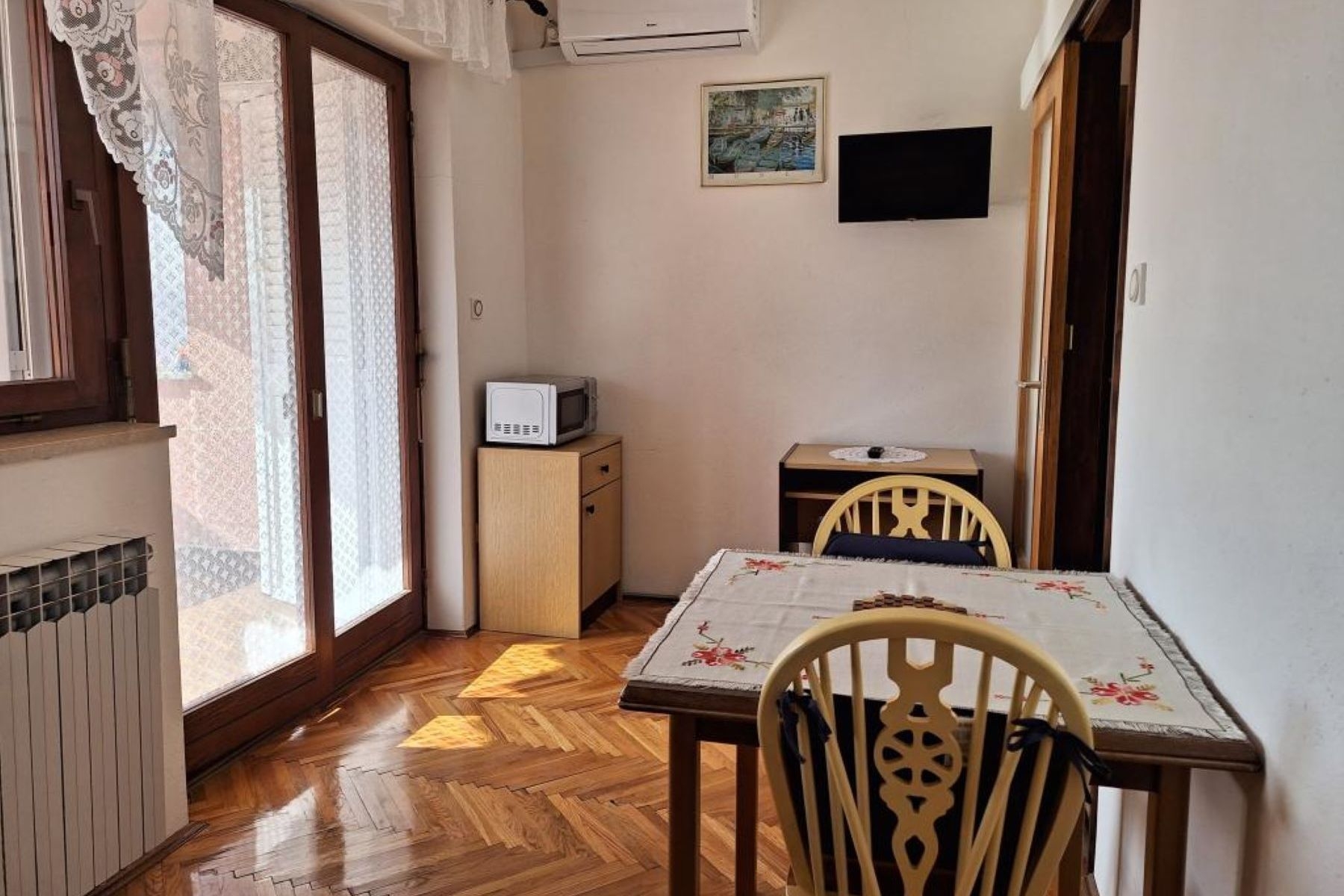 One bedroom apartment with terrace Punat, Krk (A-24845-b)