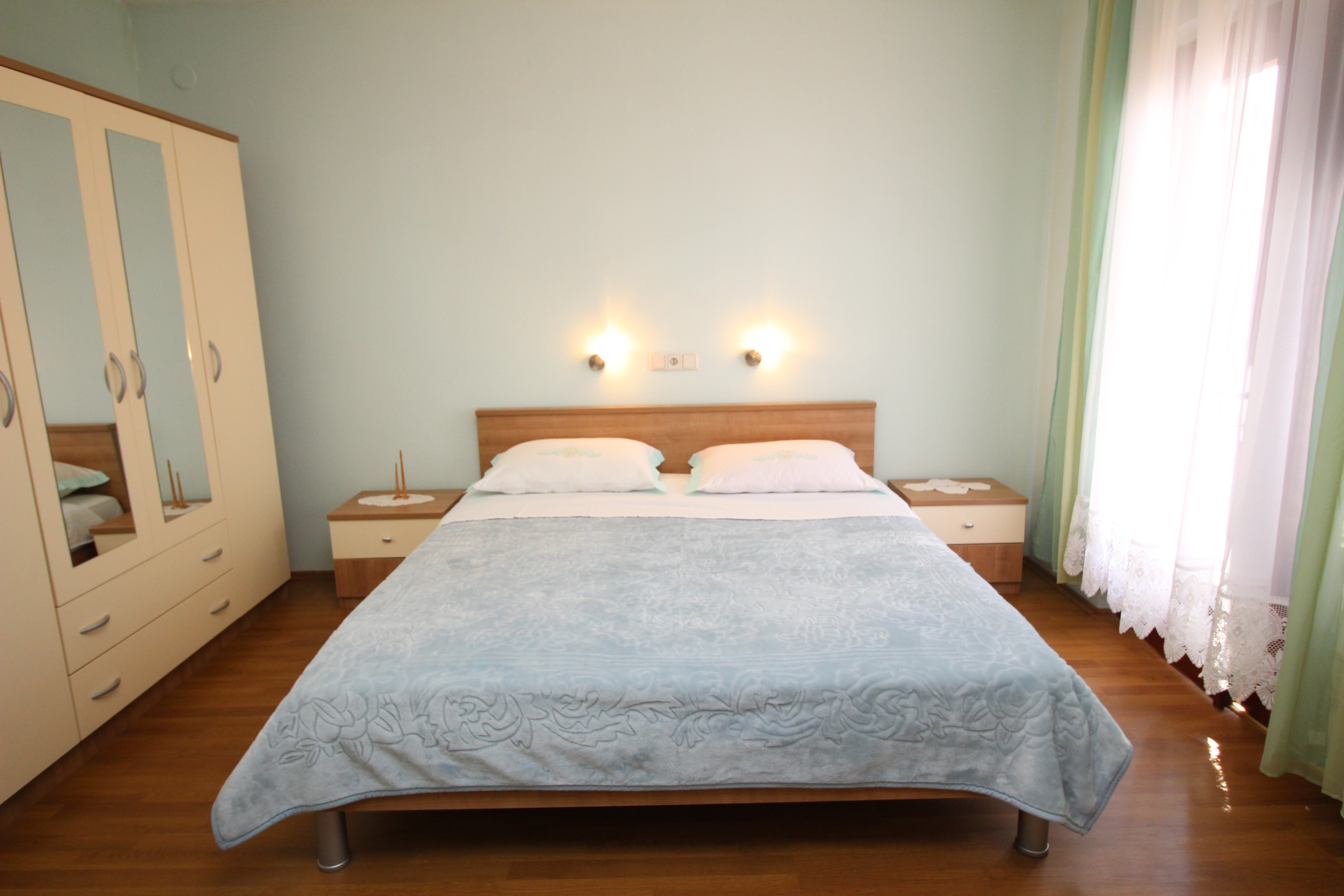 Room with balcony and sea view Punat, Krk (S-24848-b)