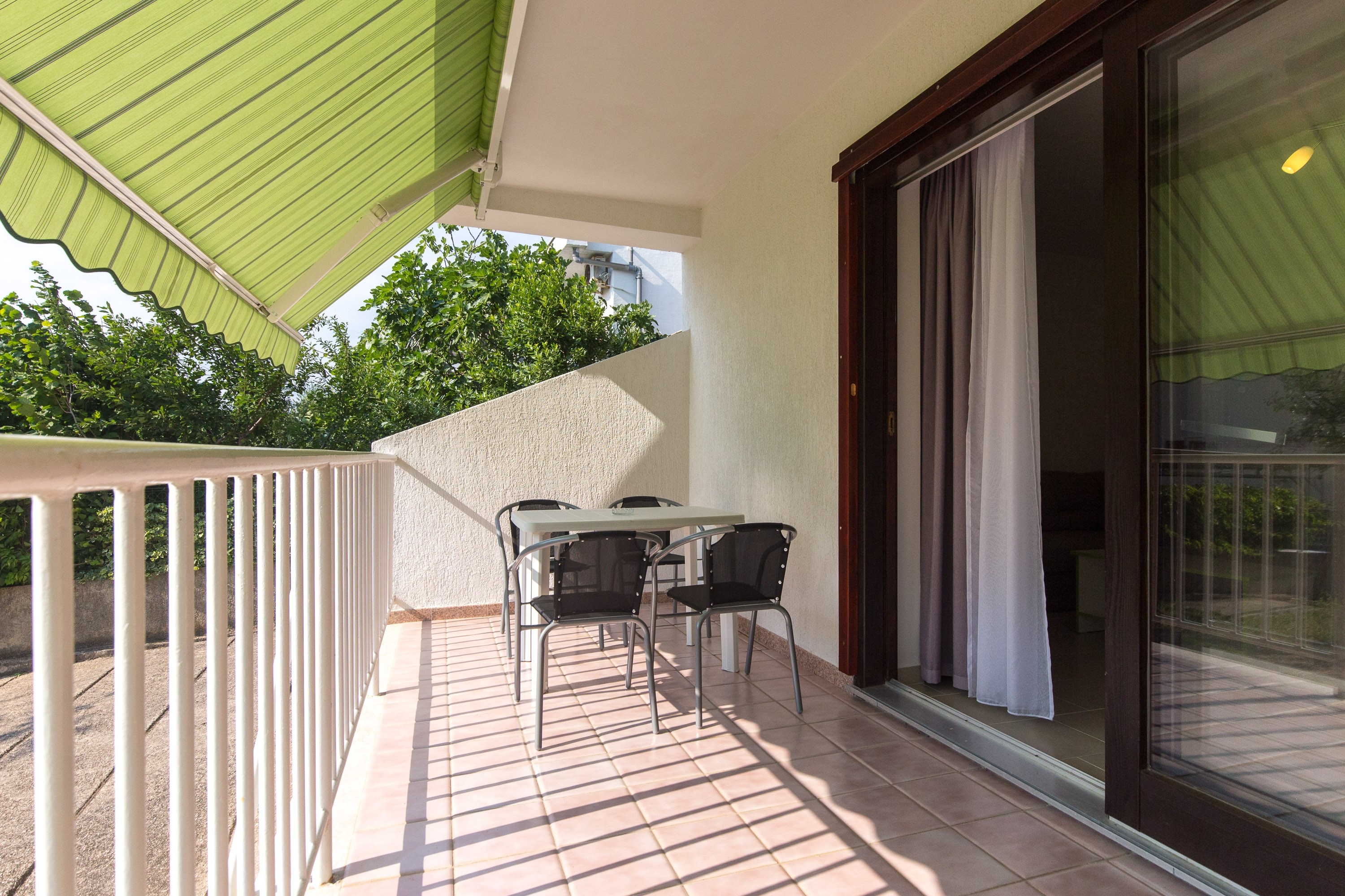 One bedroom apartment with terrace Punat, Krk (A-24857-a)