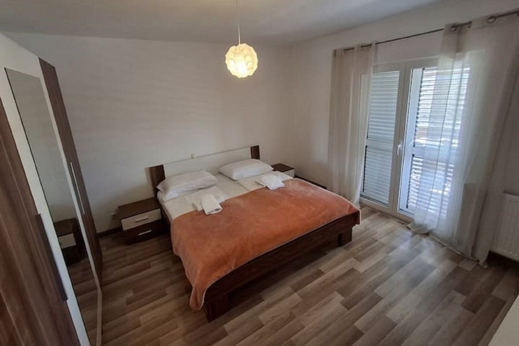 Top Biograd Radašinovci Top Biograd Radašinovci