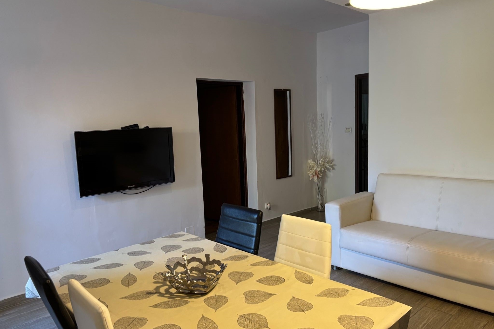 Two bedroom apartment near beach Novigrad (A-24877-a) Two bedroom apartment near beach Novigrad (A-24877-a)