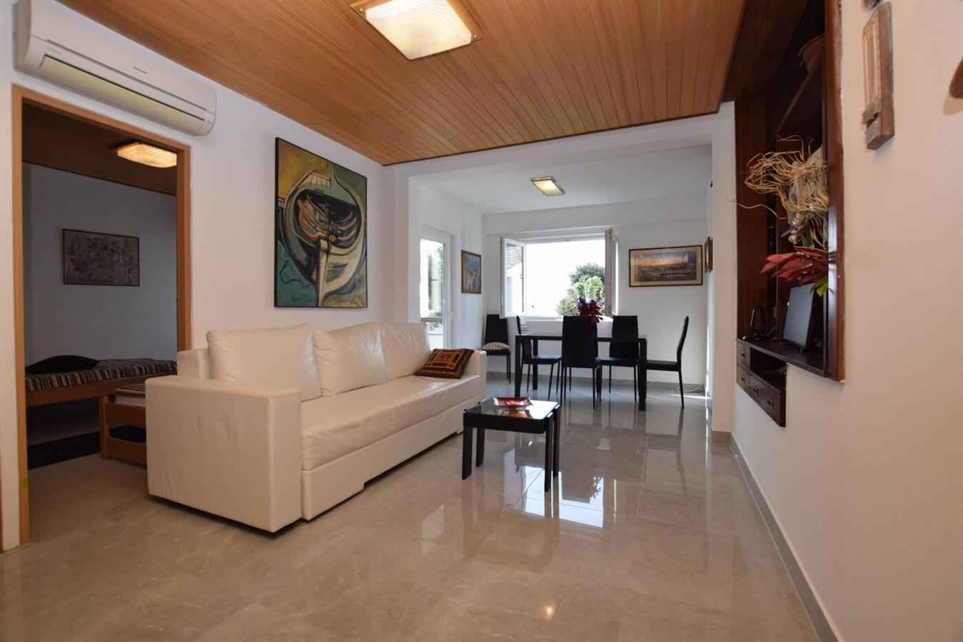 Two bedroom apartment near beach Petrčane, Zadar (A-24879-a) Two bedroom apartment near beach Petrčane, Zadar (A-24879-a)