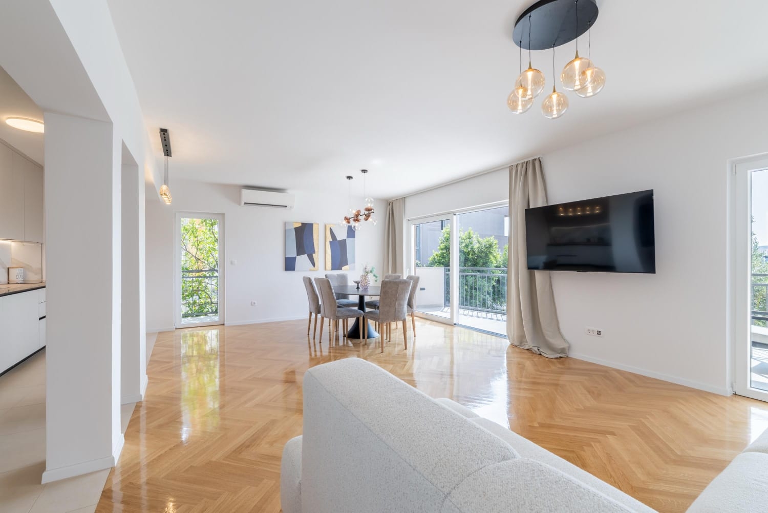 Three bedroom apartment with balcony Podstrana (Split) (A-24885-a)