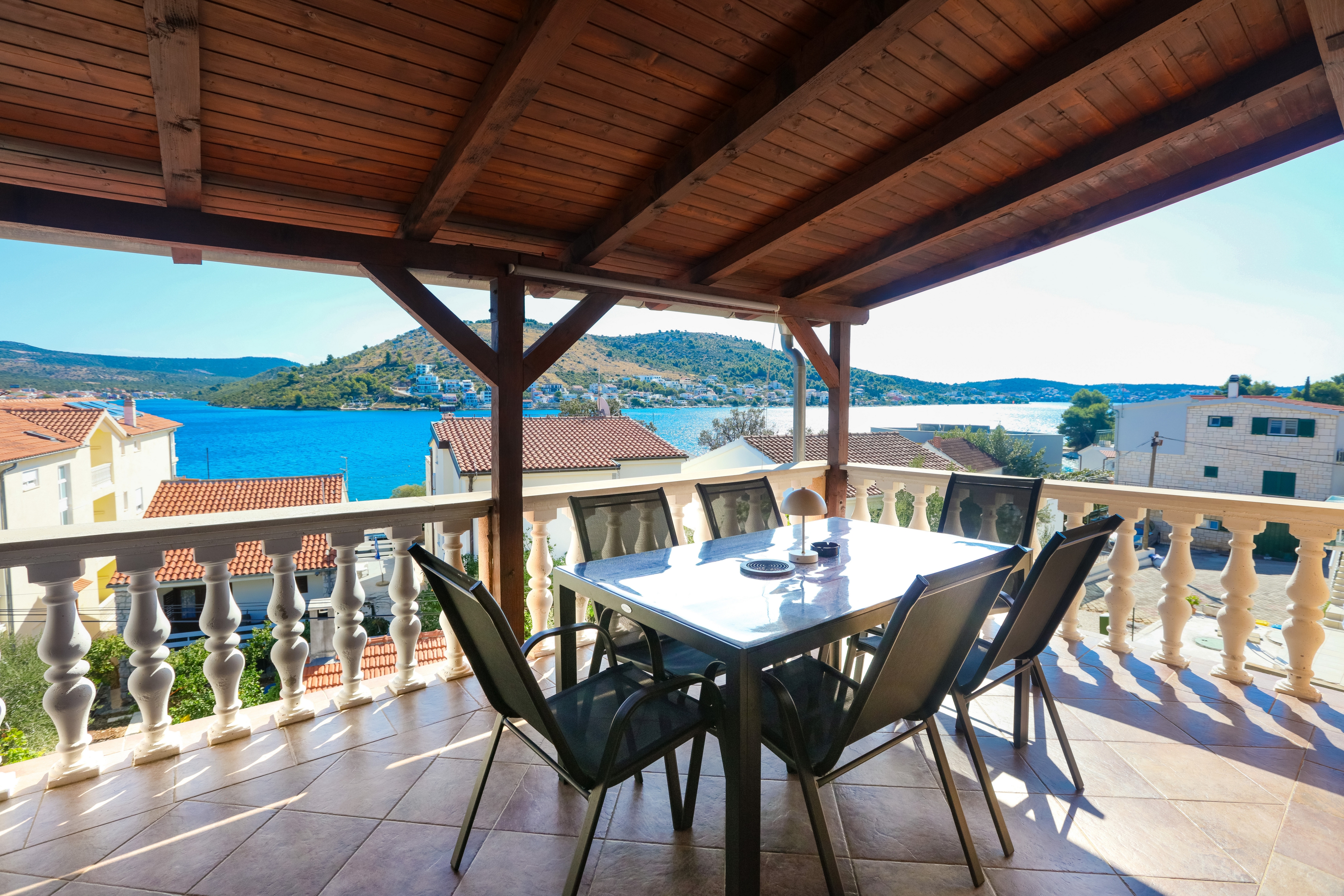 Two bedroom apartment with terrace and sea view Rogoznica (A-24889-b) Two bedroom apartment with terrace and sea view Rogoznica (A-24889-b)