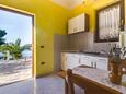 Dining room Mali Lošinj, Dining room in the apartment, (pet friendly) and WiFi.