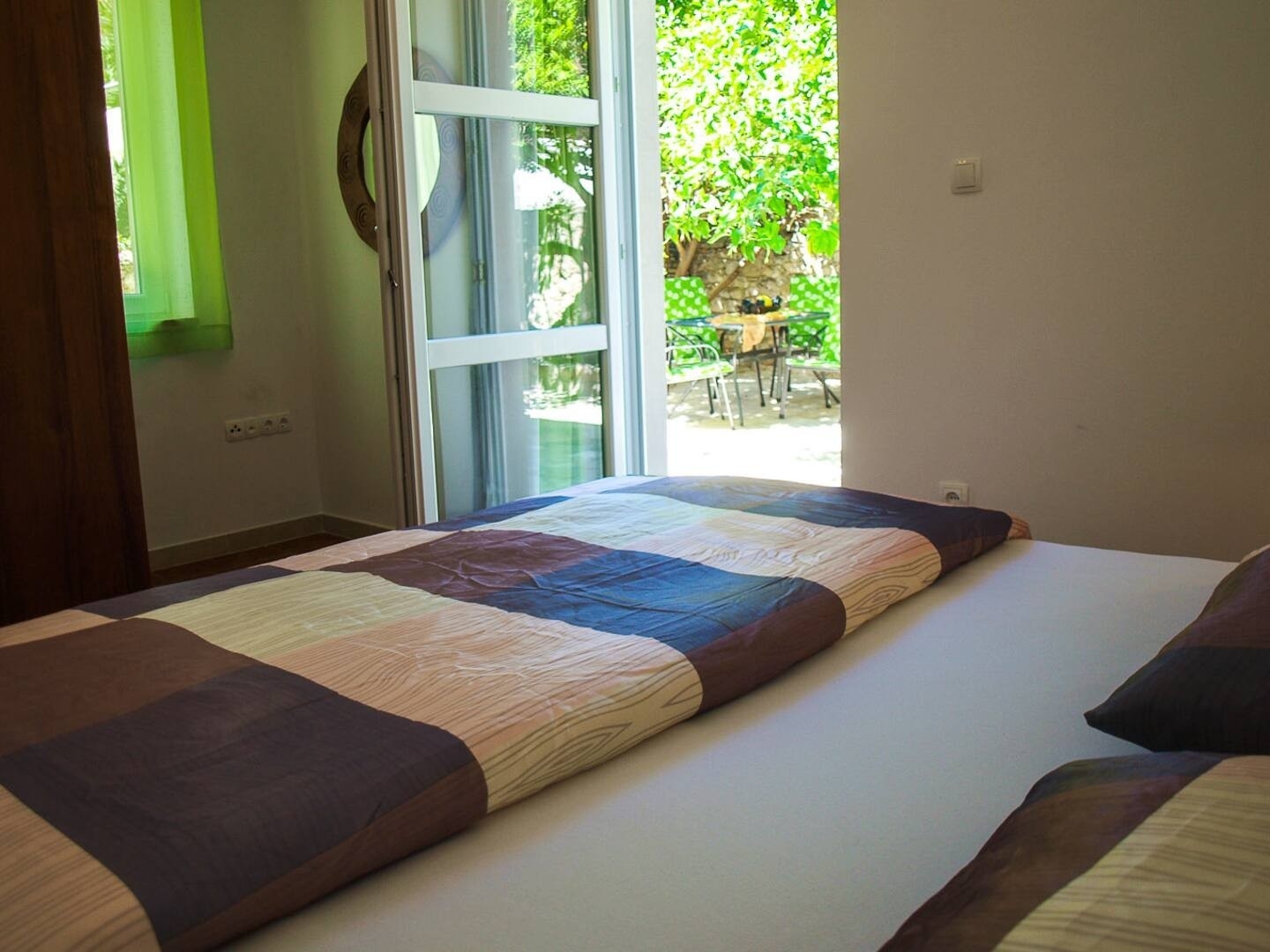 Two bedroom apartment near beach Postira, Brač (A-24897-c) Two bedroom apartment near beach Postira, Brač (A-24897-c)