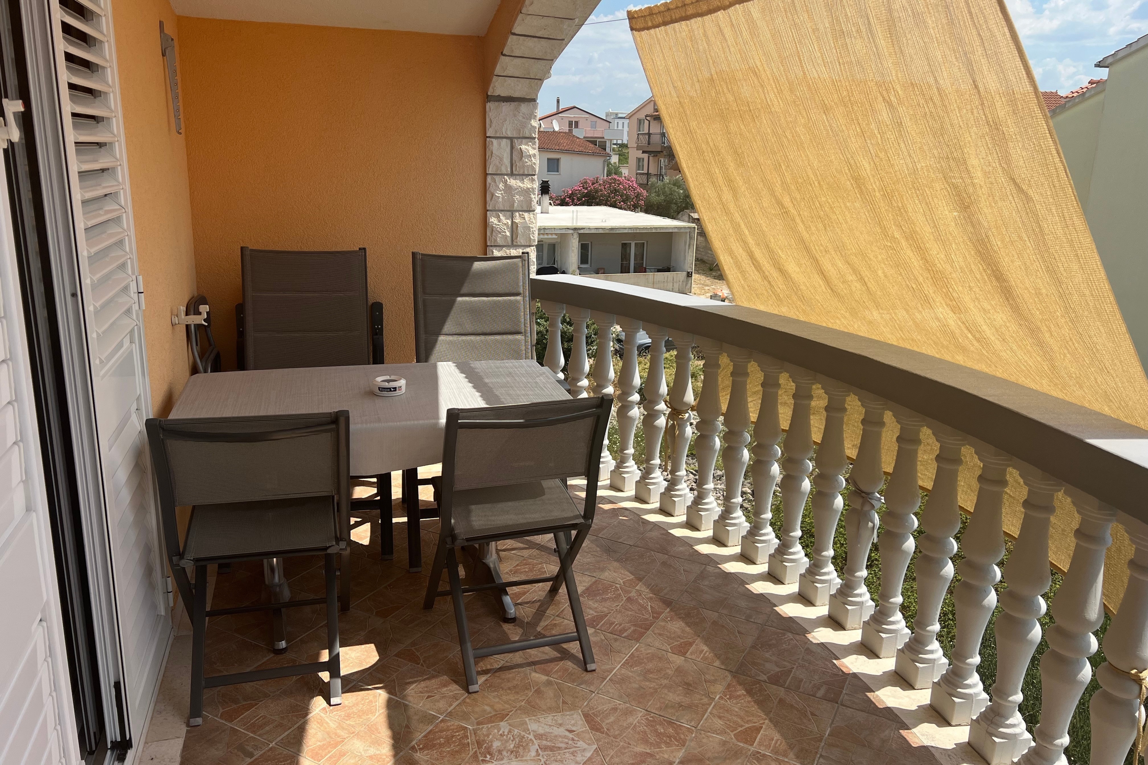 Two bedroom apartment with terrace Vodice (A-24913-a)