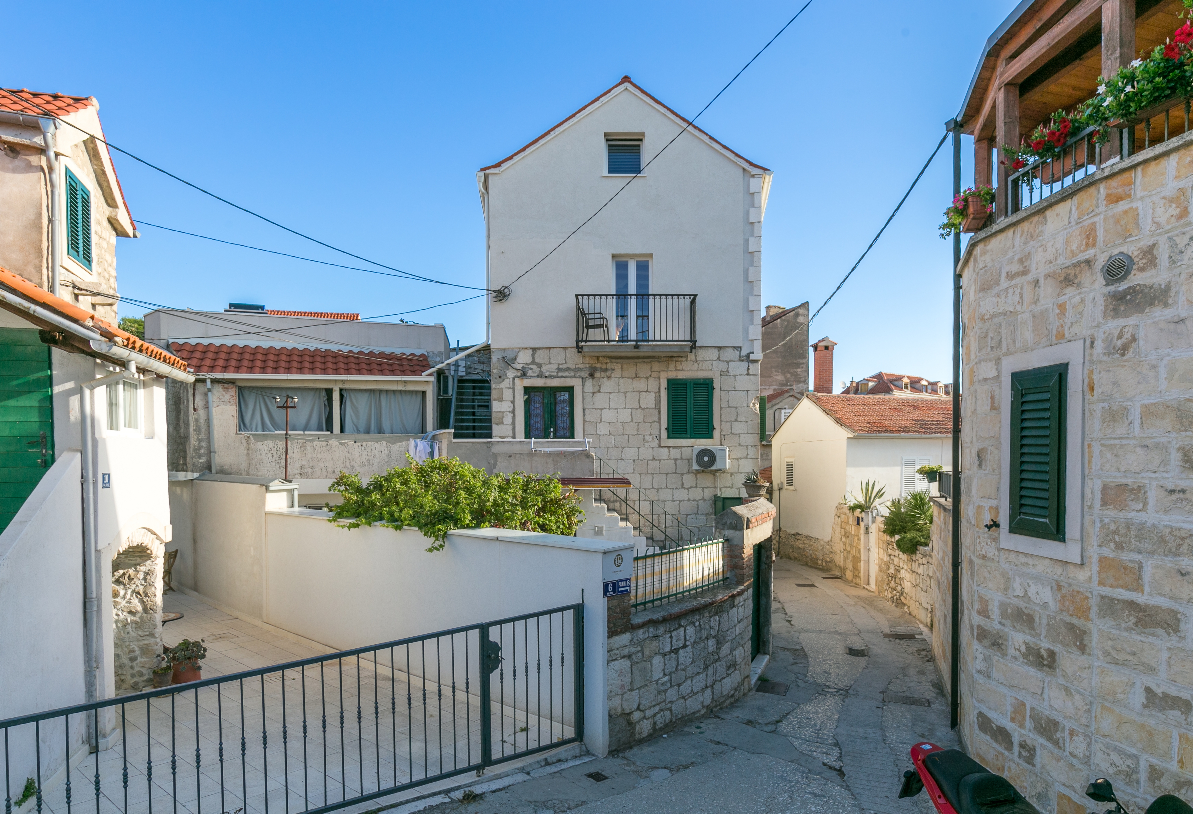 Two bedroom apartment with terrace Split (A-24915-a) Two bedroom apartment with terrace Split (A-24915-a)