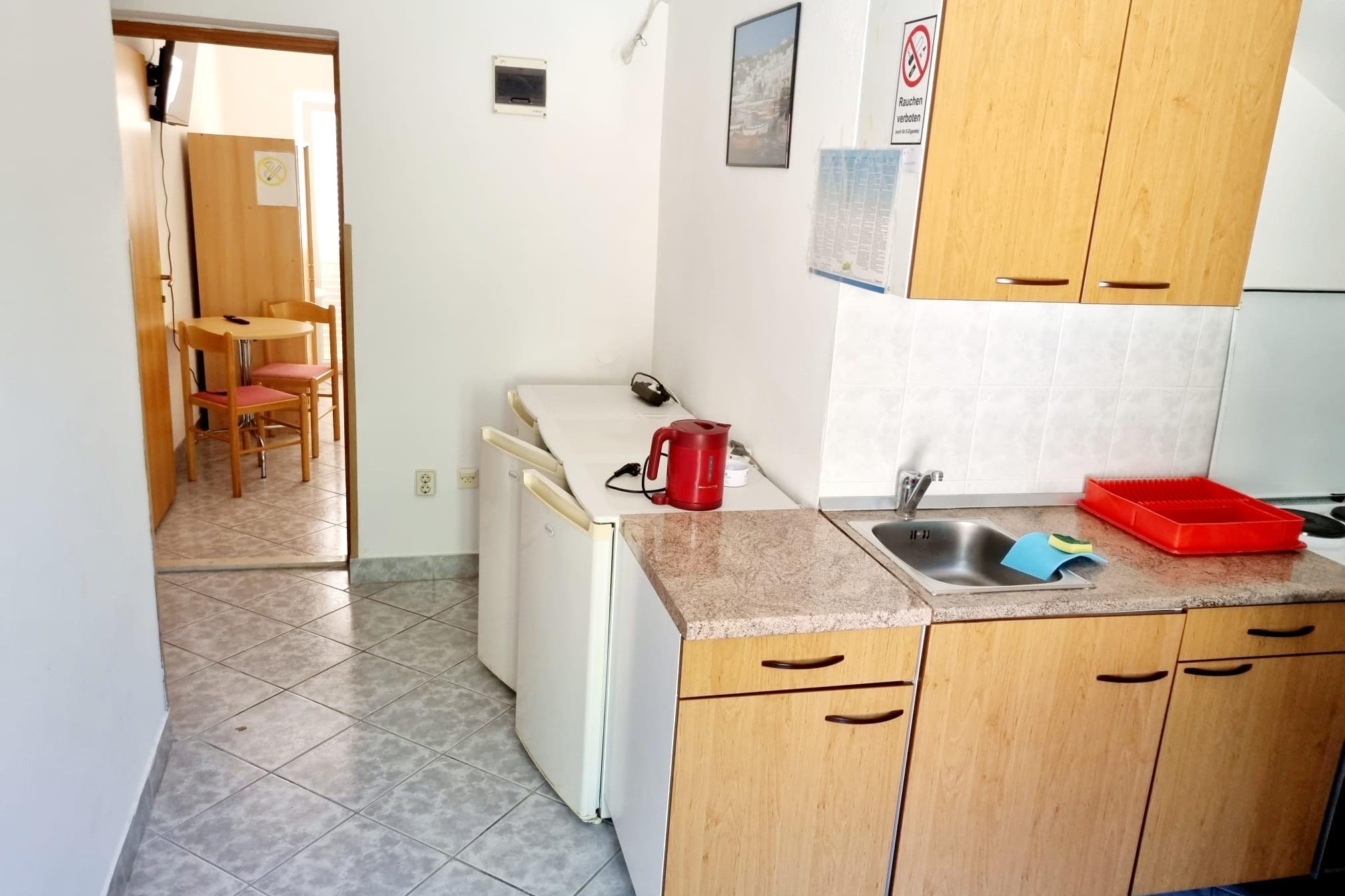 Three bedroom apartment with terrace Trpanj, Pelješac (A-24922-a)