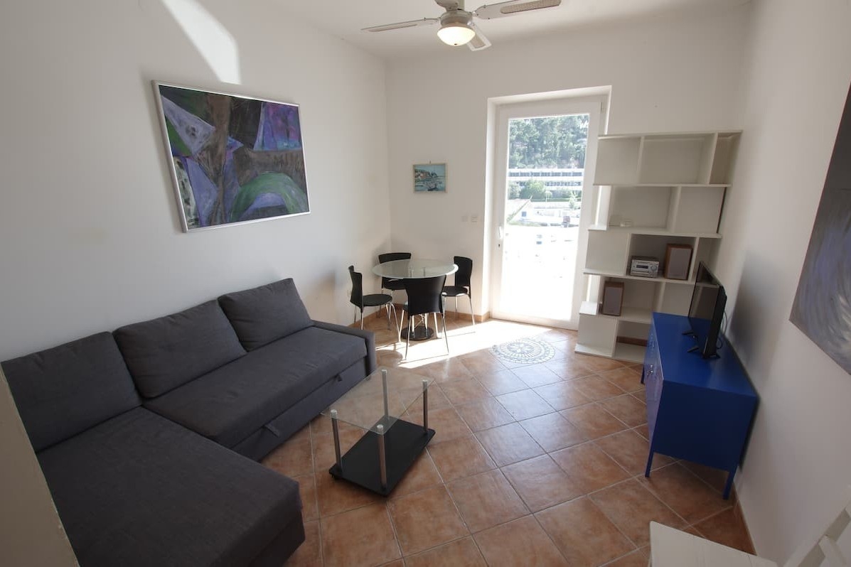 One bedroom apartment with terrace and sea view Hvar (A-24926-a)