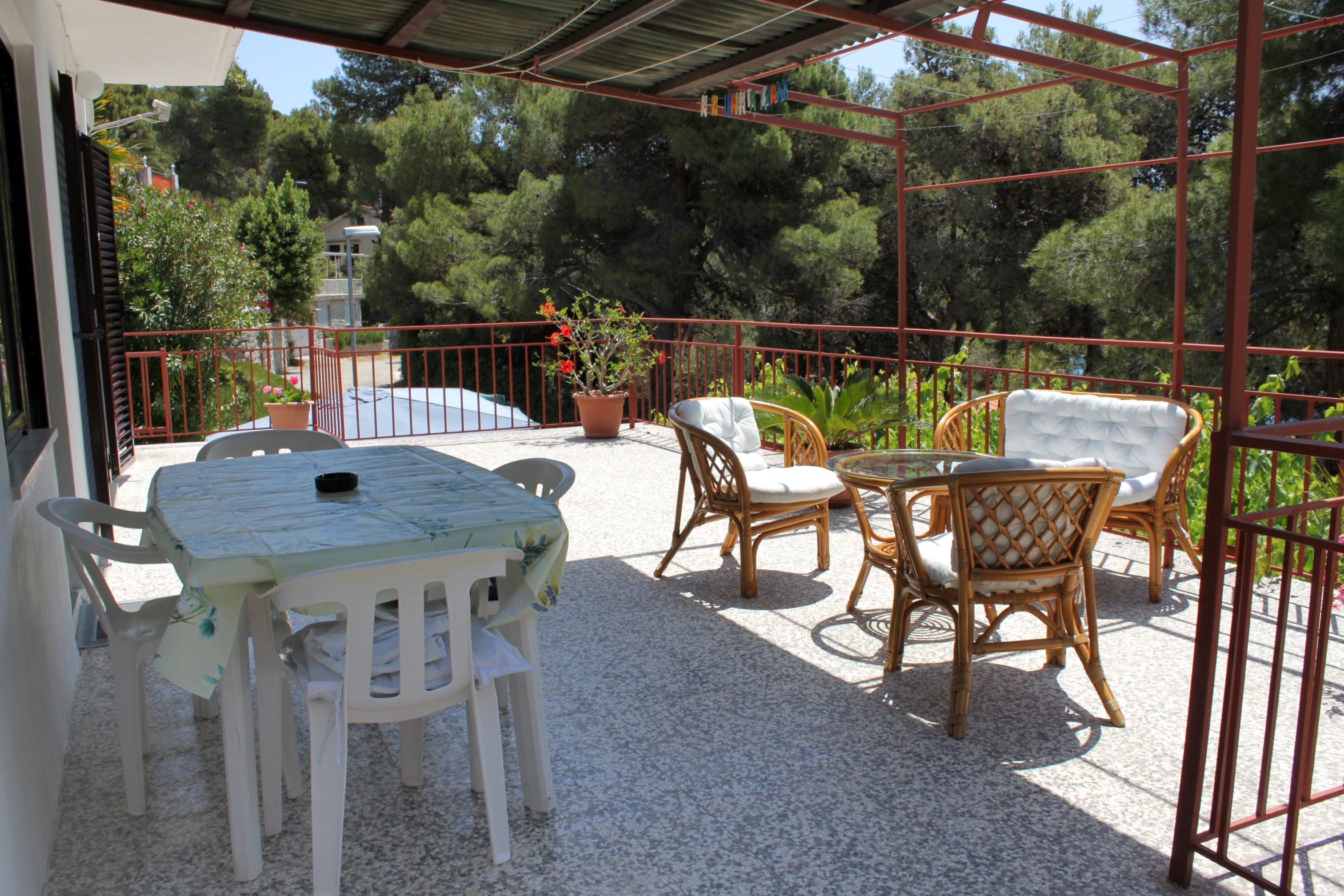 Two bedroom apartment with terrace and sea view Mali Lošinj, Lošinj  A-b