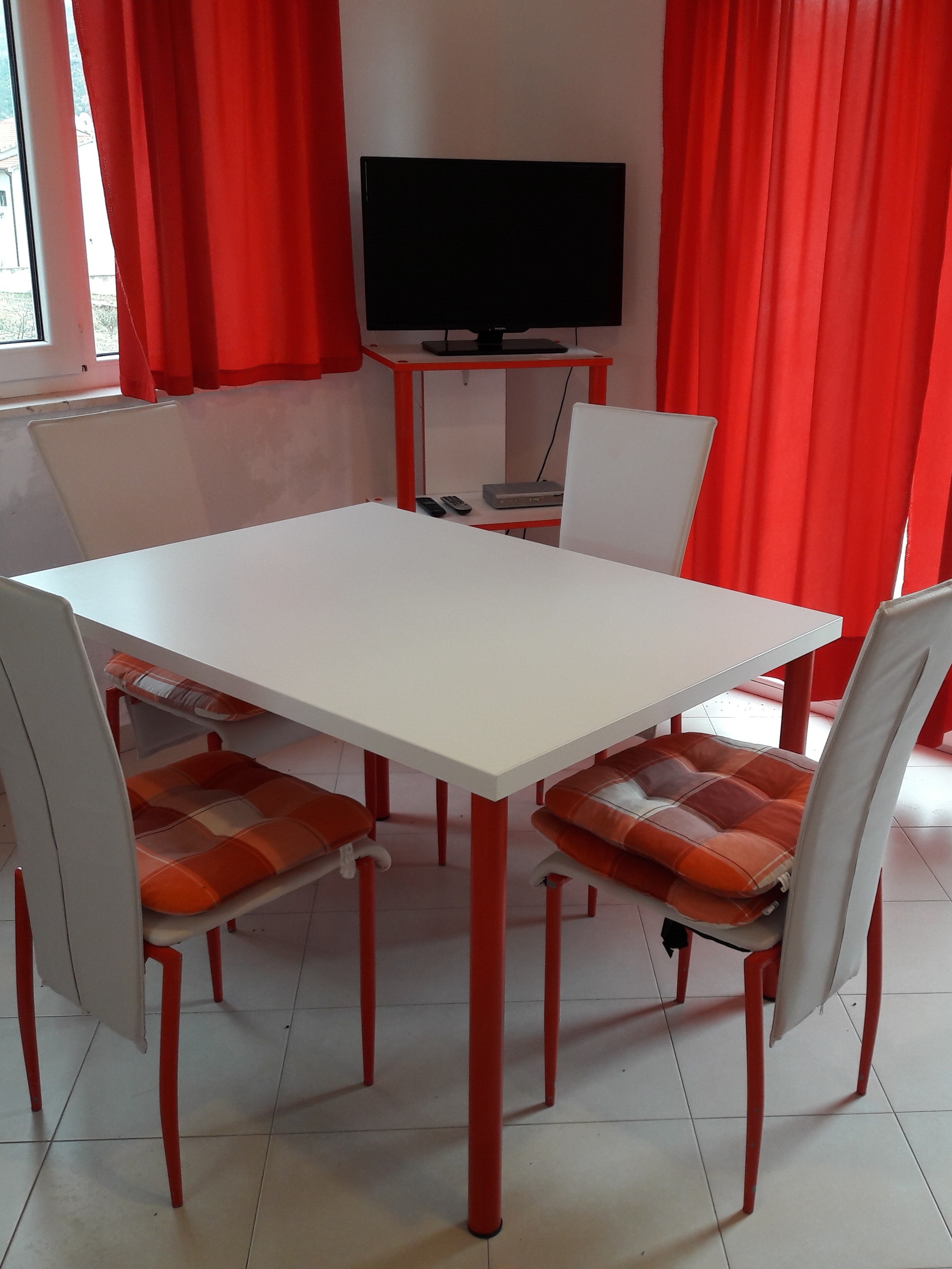 One bedroom apartment with terrace and sea view Grebaštica, Šibenik (A-24934-c)