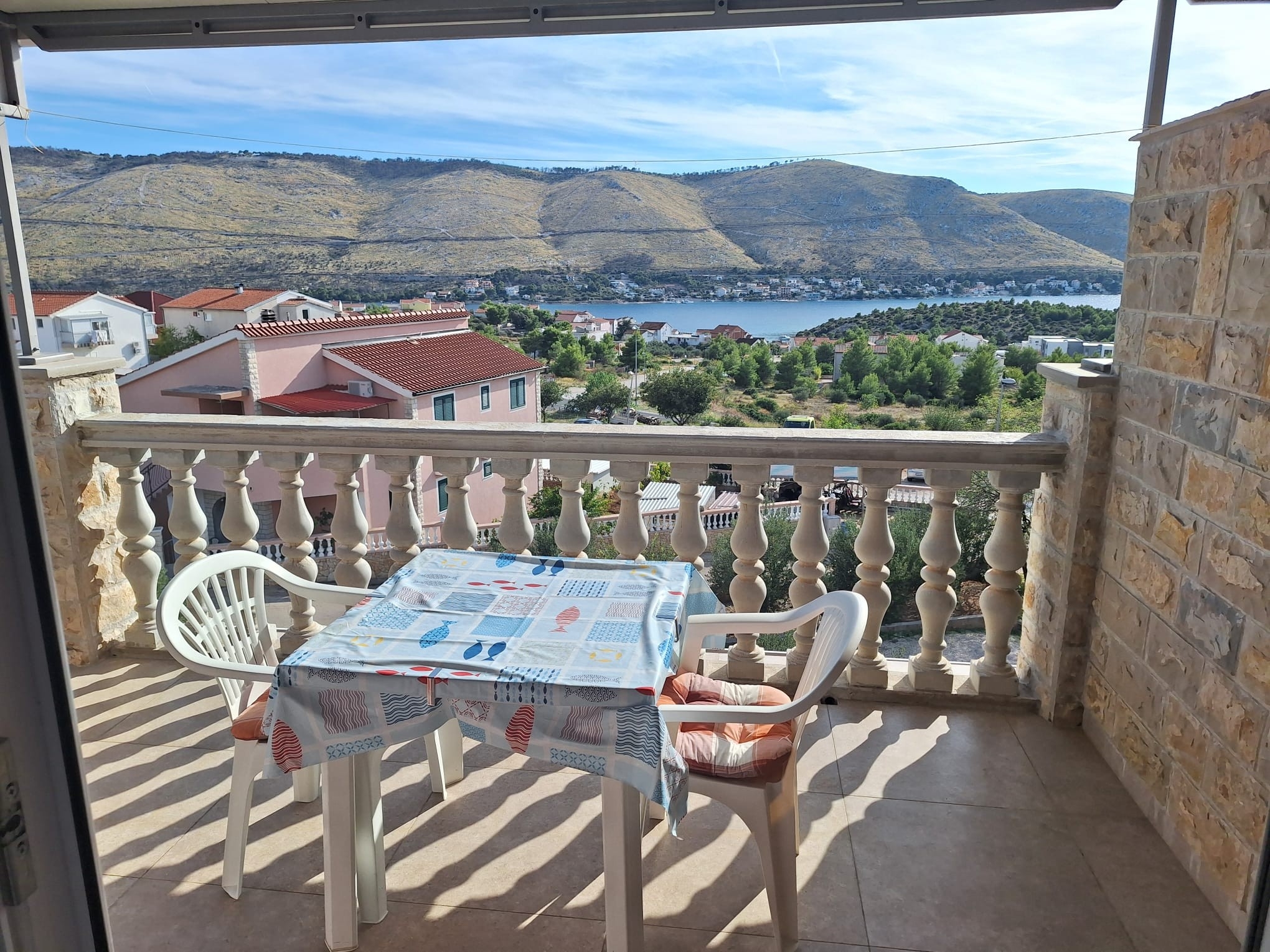 One bedroom apartment with terrace and sea view Grebaštica, Šibenik (A-24934-c)