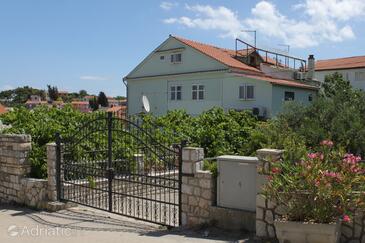 Mali Lošinj, Lošinj, Objekt 2495 - Ubytování s oblázkovou pláží.