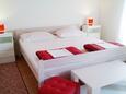 Bedroom 1 Mali Lošinj, Bedroom 1 in the apartment, air condition available and WiFi.