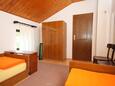 Mali Lošinj, Bedroom 3 in the apartment, air condition available and WiFi.