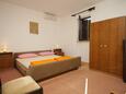 Ložnice 1 Mali Lošinj, Ložnice 1 v ubytování typu apartment, s klimatizací a WiFi.