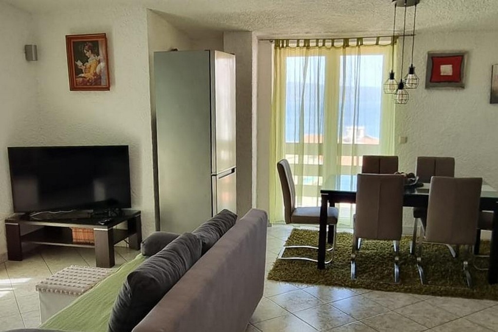 Two bedroom apartment with terrace and sea view Duće, Omiš (A-24975-c)