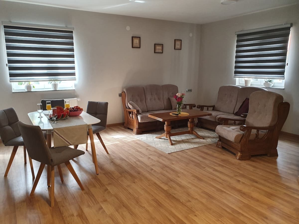 One bedroom apartment with terrace Otočac, Velebit (A-24987-e) One bedroom apartment with terrace Otočac, Velebit (A-24987-e)