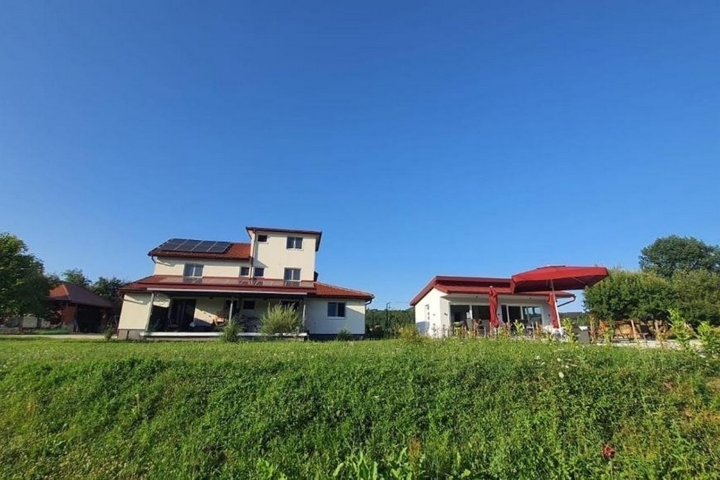 Studio flat (pet friendly) Otočac, Velebit (AS-24987-a)