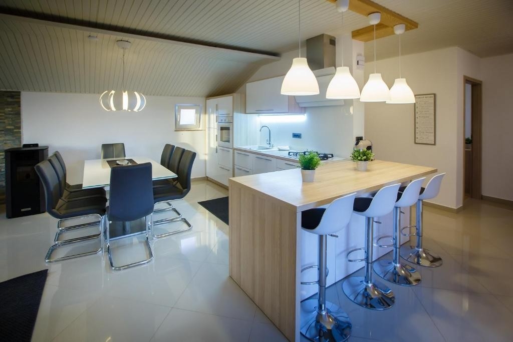 Top Rab Palit Top Rab Palit