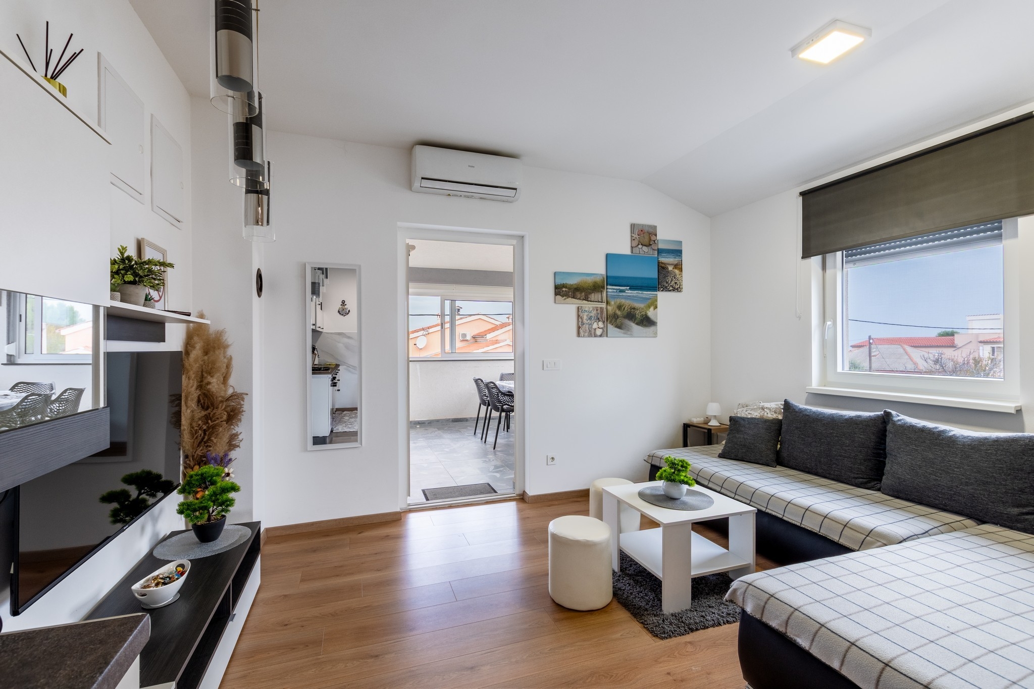 One bedroom apartment with terrace Vir (A-25015-a) One bedroom apartment with terrace Vir (A-25015-a)