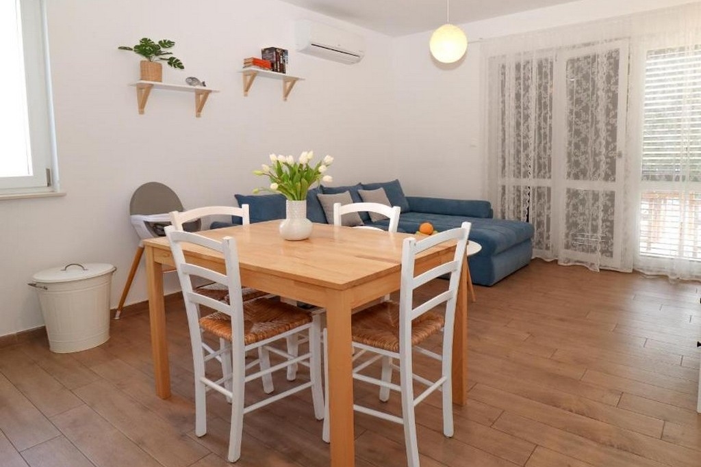 Top Šibenik Brodarica Top Šibenik Brodarica