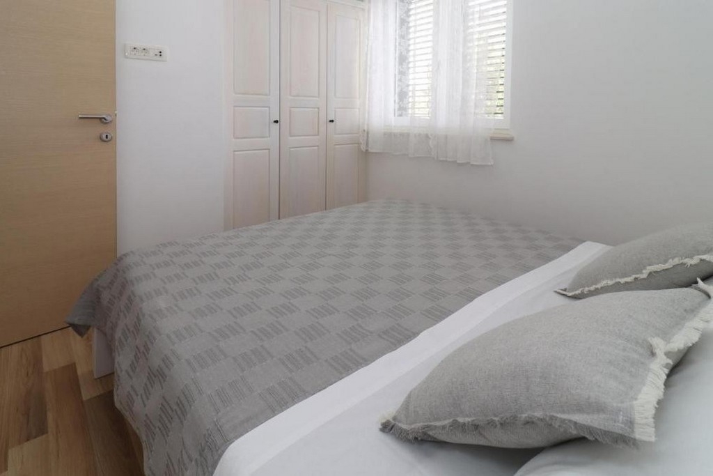 Top Šibenik Brodarica Top Šibenik Brodarica